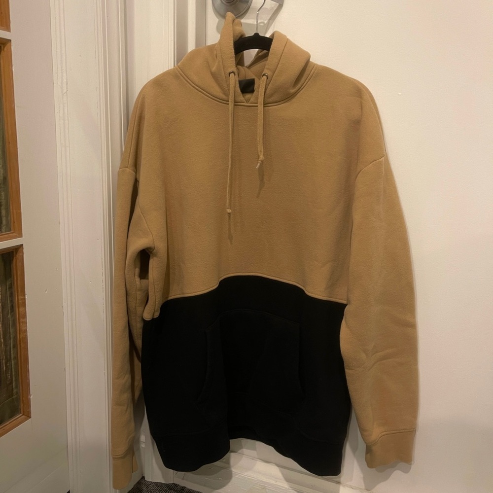 Men’s L Two-Toned Black and Tan Hoodie - Super Comfy! Worn Twice.